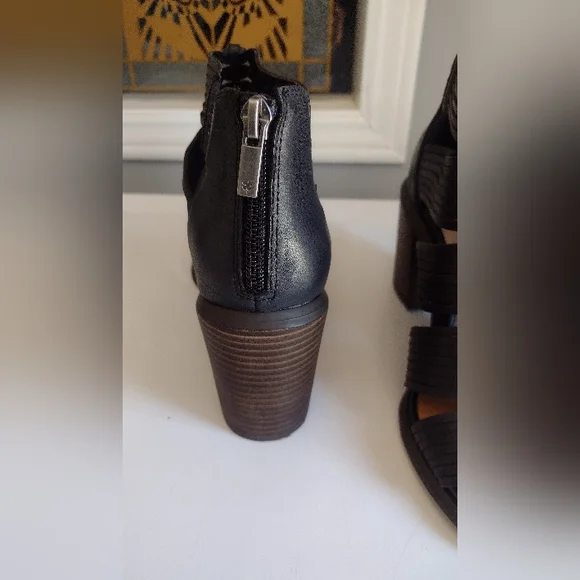Lucky Brand, Women's Size 8 Black Heeled Boots with Cage Design Comes With Box. - Picture 3 of 5